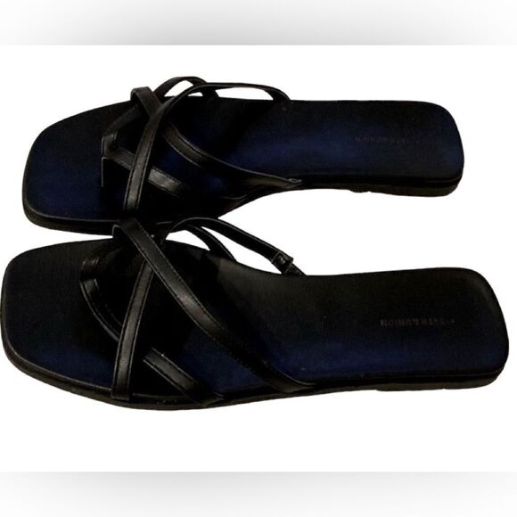 14th & Union caite flat black strappy sandals size 7 NWT - Picture 3 of 5